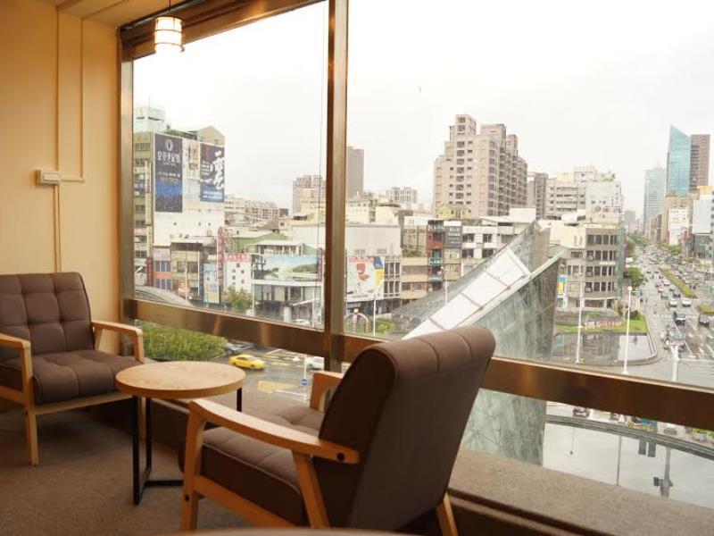 Trip Gg Hostel Kaohsiung Exterior photo
