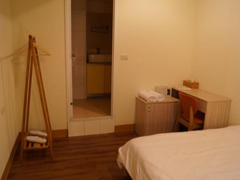 Trip Gg Hostel Kaohsiung Exterior photo